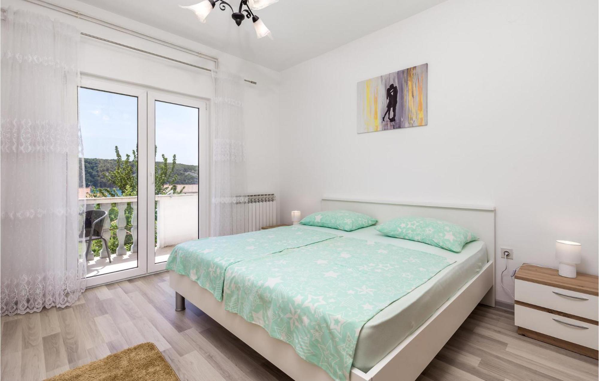 1 Bedroom Amazing Apartment In Kampor 外观 照片